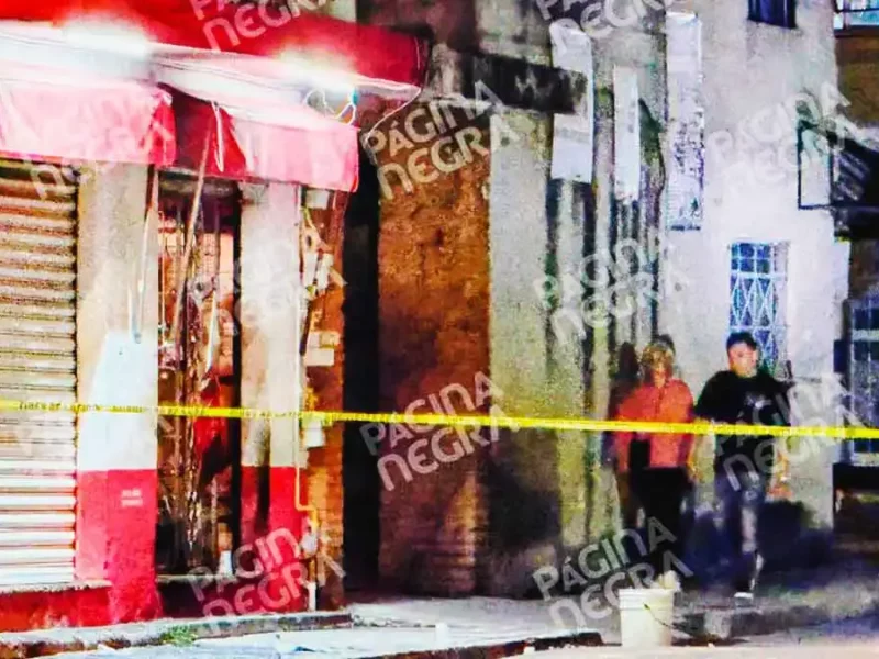 Ejecutan a joven y lanzan bomba molotov a tienda en la colonia 10 de Mayo, Puebla