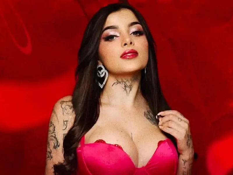 Karely Ruiz anuncia convivencia en Puebla; esto costará conocerla