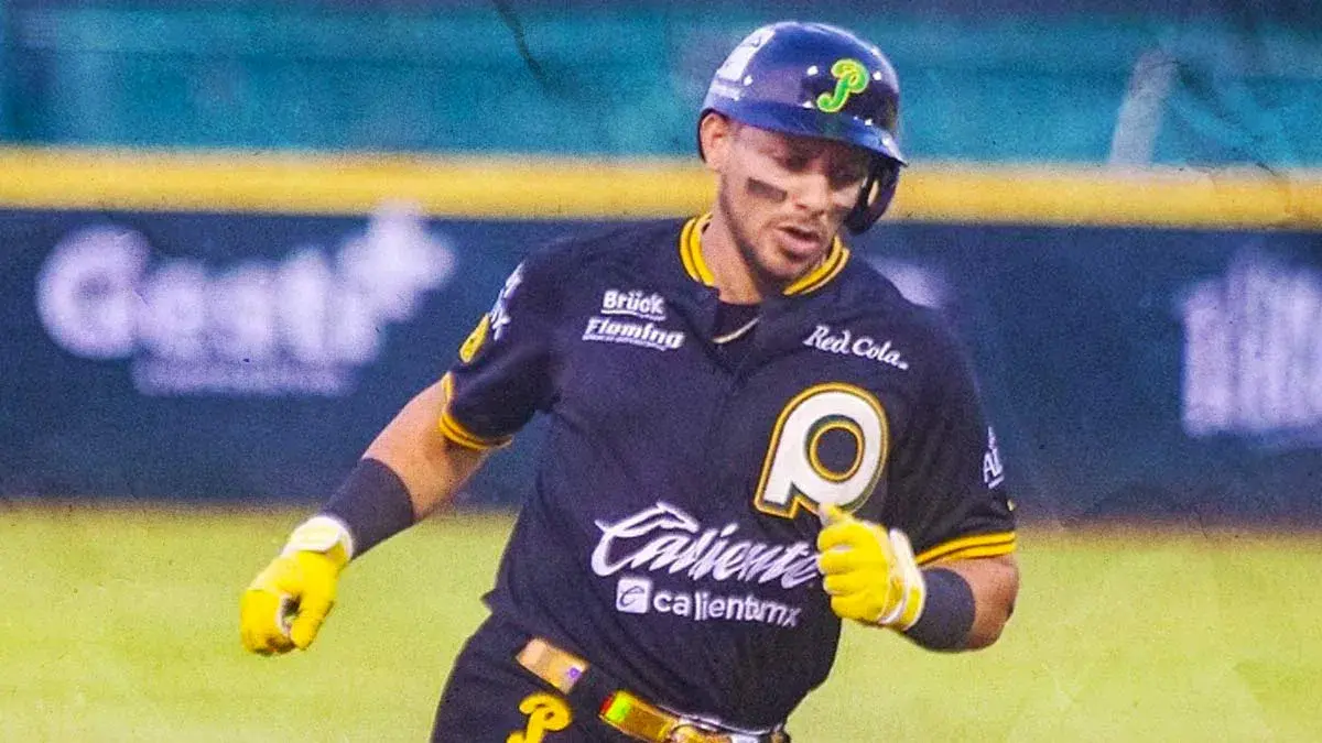 Despierta la ofensiva de los Pericos de Puebla ante Piratas de Campeche