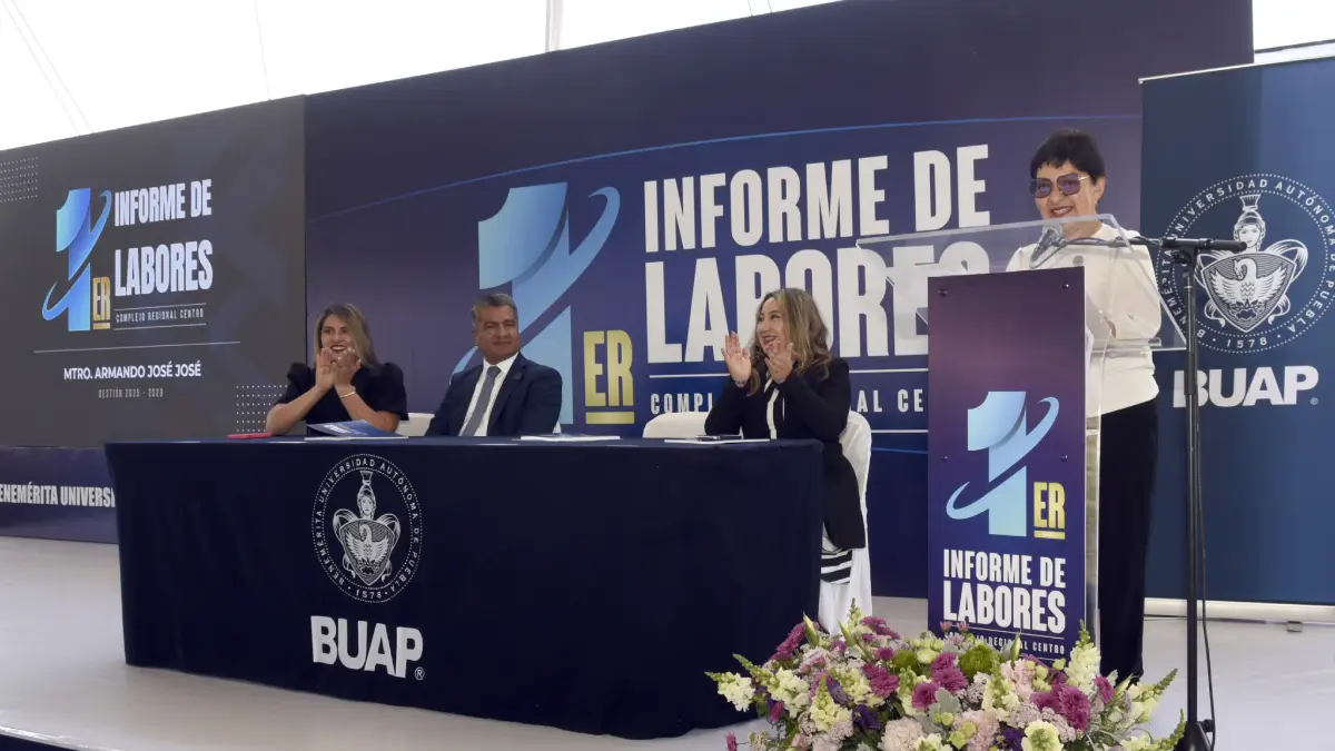 Rinde informe de Labores director del Complejo Regional Centro
