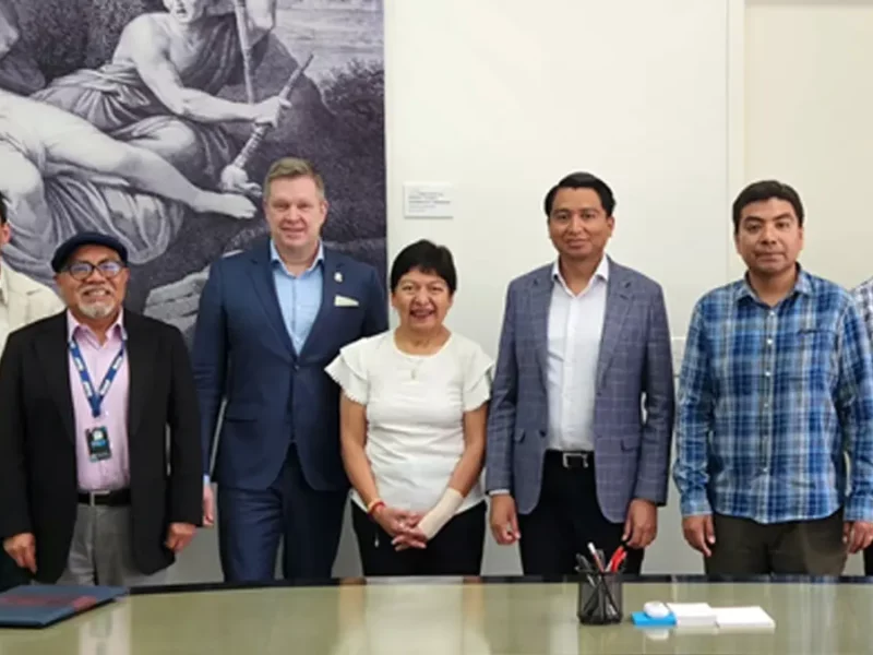 Reconoce vocero del CERN a la BUAP como pilar de la Física de Altas Energías