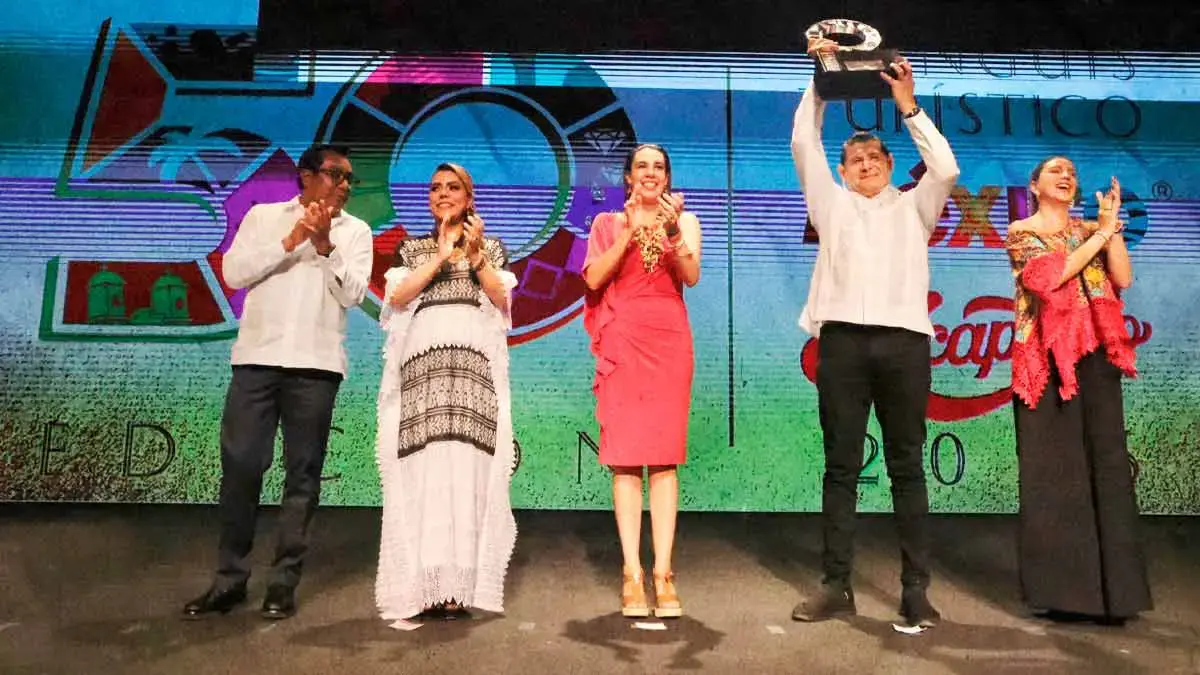 Puebla será sede del Tianguis Turístico 2027; recibe la estafeta oficial en Acapulco
