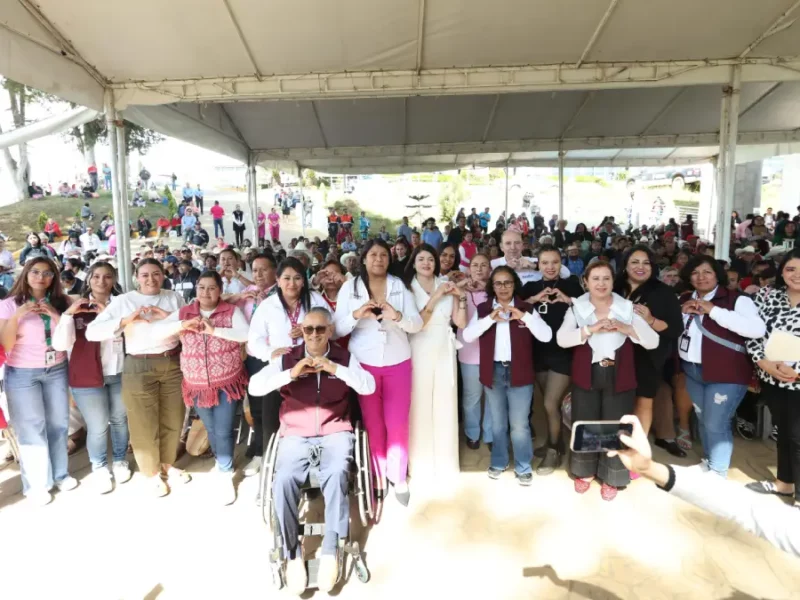En Zacatlán realizan jornada de entrega de aparatos auditivos; más de 300 para la Sierra Norte de Puebla