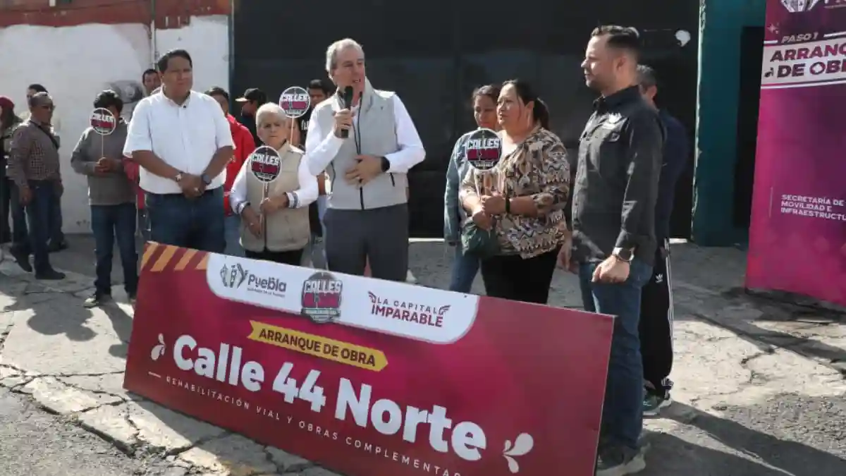 Encabeza Pepe Chedraui trabajos de rehabilitación vial en la colonia San Luis Gonzaga