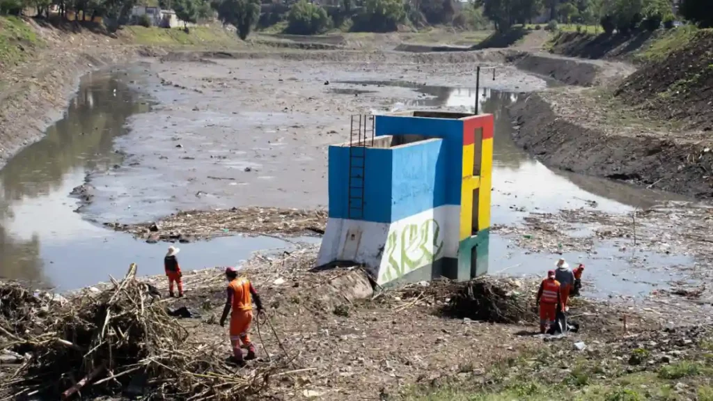 Gobierno de Pepe Chedraui refuerza acciones preventivas ante temporada de lluvias en Puente Negro 