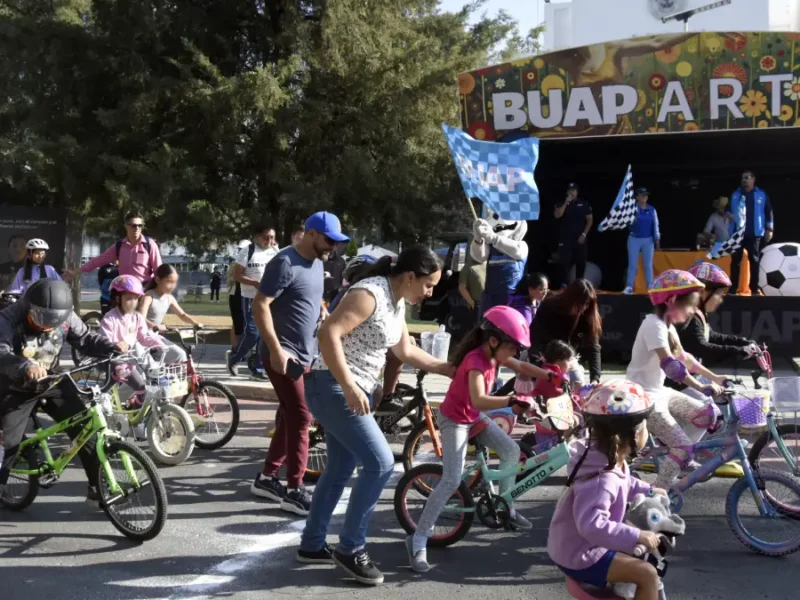 BUAP celebra a niñas y niños con la Primera Rodada Universitaria 2026