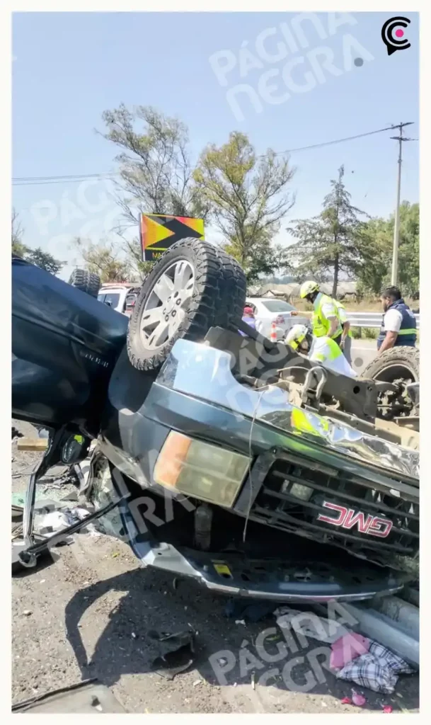 Choque y volcadura dejó una persona muerta y cuatro heridas en la autopista Puebla-Orizaba