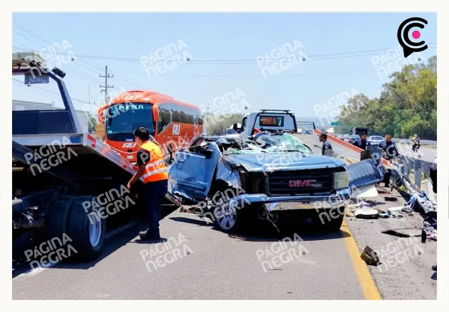 Choque y volcadura dejó una persona muerta y cuatro heridas en la autopista Puebla-Orizaba