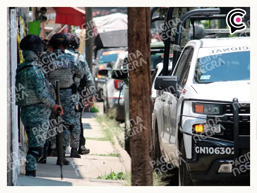 Motosicarios desatan balacera en Mercado Morelos, Puebla; niño y dos mujeres heridas, hay detenidos