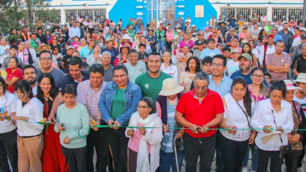 Roberto Solís recupera espacios para las familias: entrega parque rehabilitado en San Mateo Capultitlán