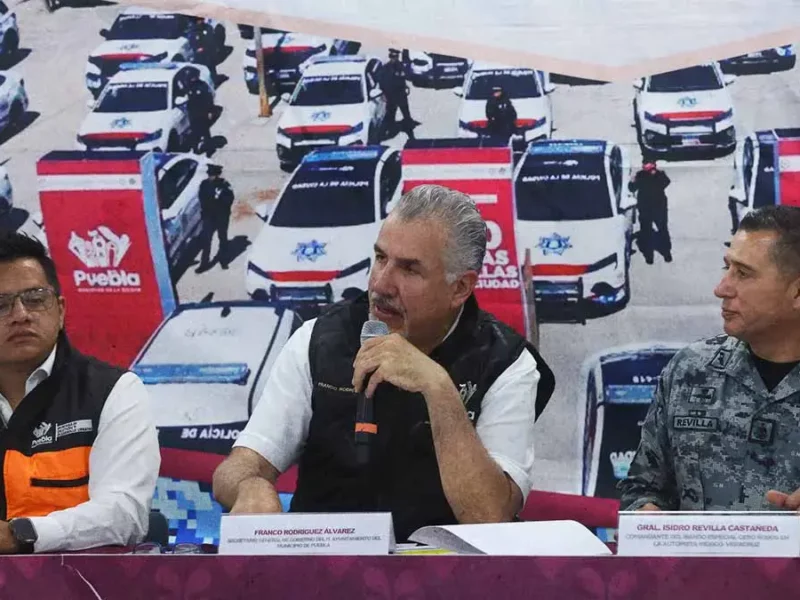 Ayuntamiento de Puebla endurece medidas en la Calle de los Dulces; habrá multas y grúas para infractores