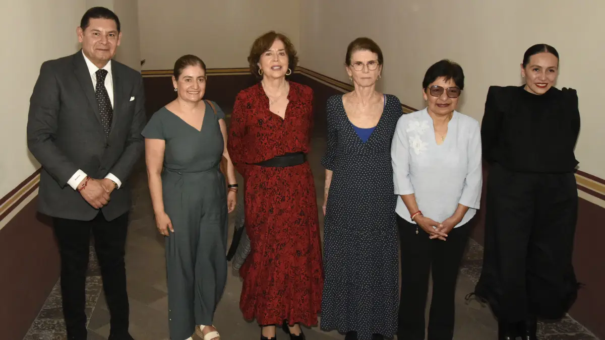 Se inaugura la Cátedra Magistral Dra. Matilde Montoya en el salón Barroco de la BUAP