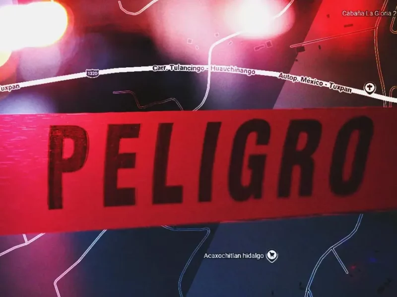 Abandonan un cuerpo enlonado y atado en la carretera Tulancingo-Huauchinango