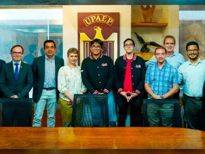 Estudiantes de la Upaep ganan StartUp Coparmex Puebla 2026 con el proyecto NutriApp  