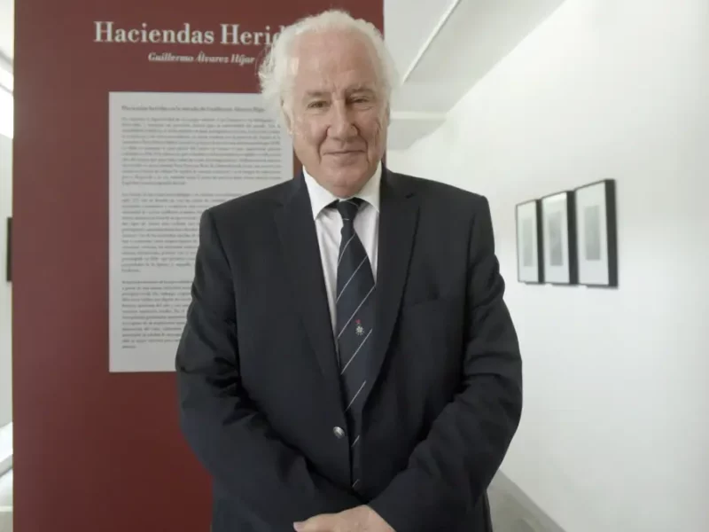 Imparte Christian Duverger conferencia acerca de la relación entre México y Francia a través de la literatura