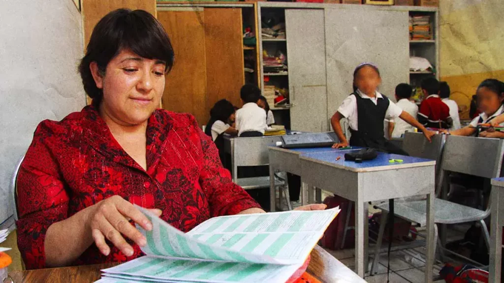 Especialistas de Upaep analizan retos de los maestros en la educación actual