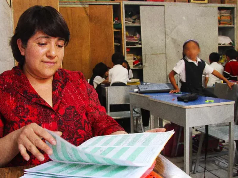 Especialistas de Upaep analizan retos de los maestros en la educación actual
