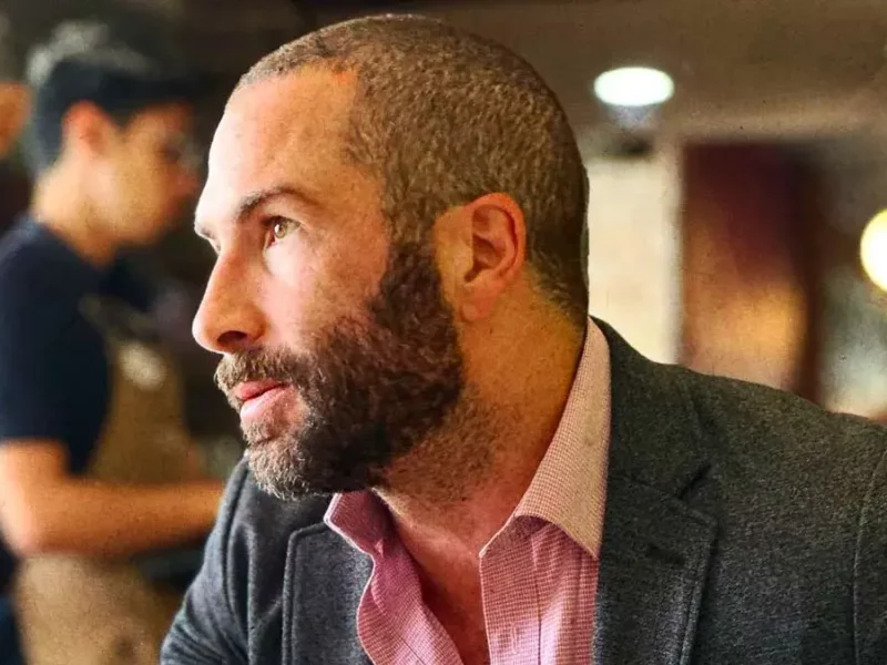 Bruno Taveira impide diligencia de Cuautlancingo en restaurante Taggers pese a que paga trámites desde 2020