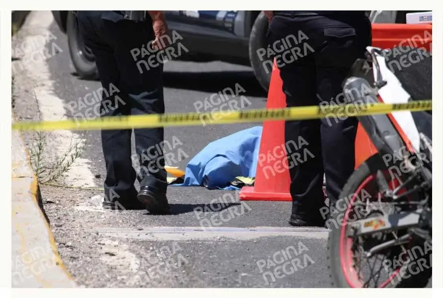 Muere repartidor de Uber Eats tras derrapar en Periférico Ecológico de Puebla