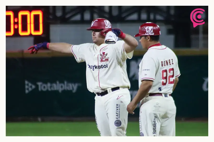 Andrés Álvarez y Águila de Veracruz frenan racha de Pericos de Puebla con cuadrangular decisivo