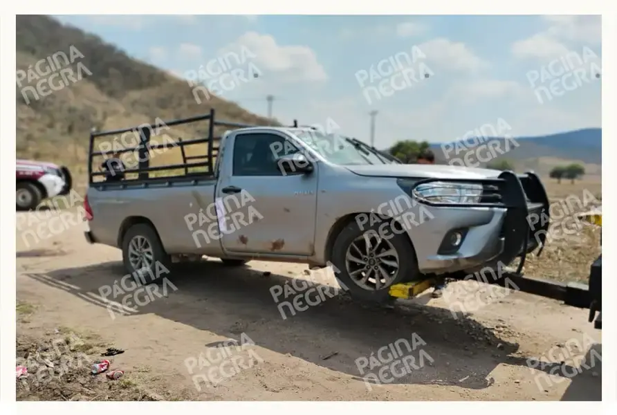 Mataron a machetazos al hermano de la exedil de Tilapa; lo abandonaron cerca de la carretera Izúcar de Matamoros-Tepexco