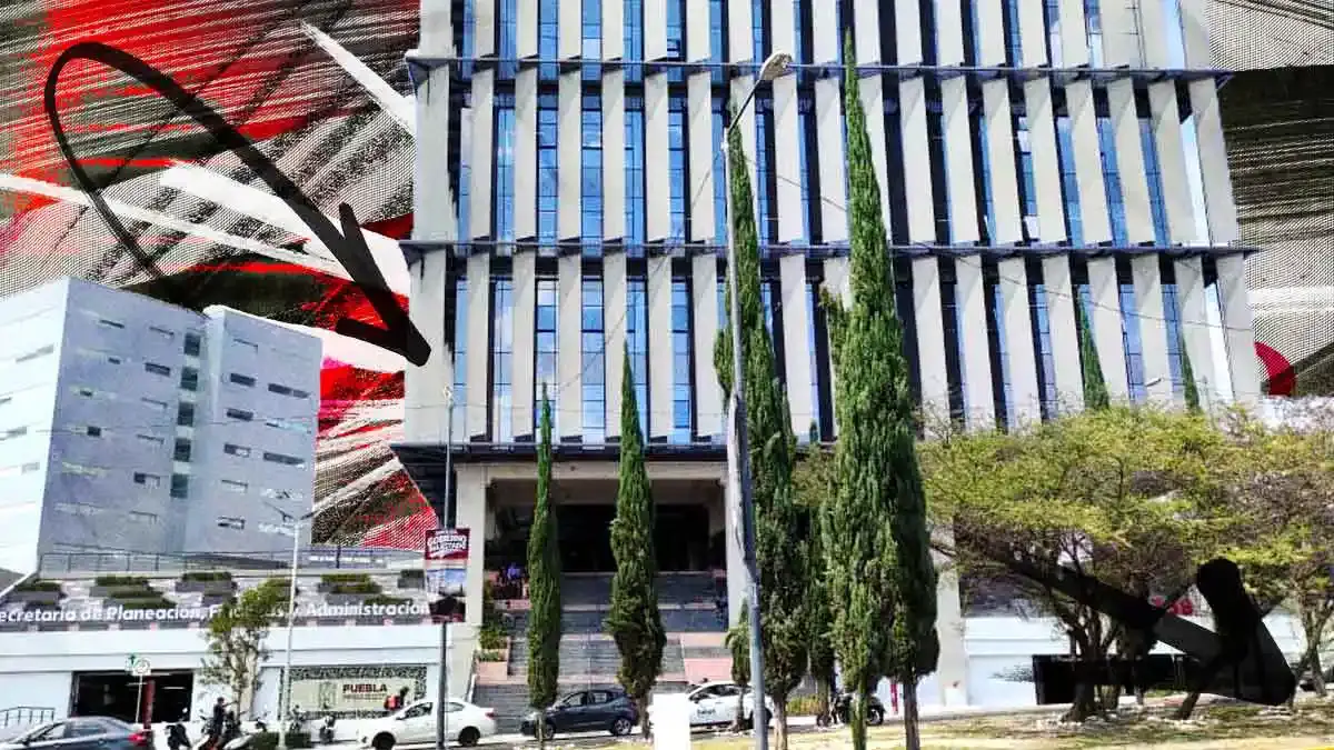 Empleados de Finanzas Puebla sobreviven gracias a ambulantes ante falta de servicios en nueva sede