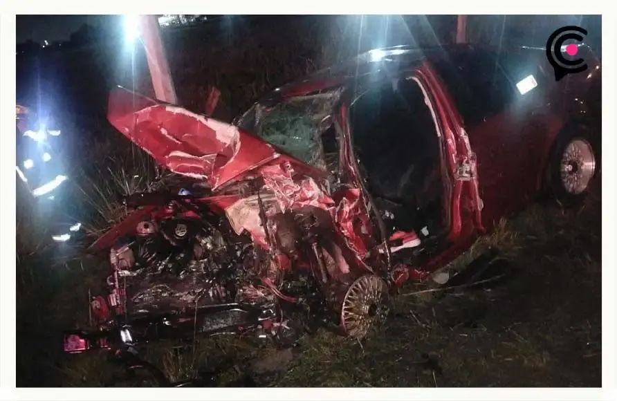 Mueren dos personas prensadas tras carambola en Huejotzingo, Puebla