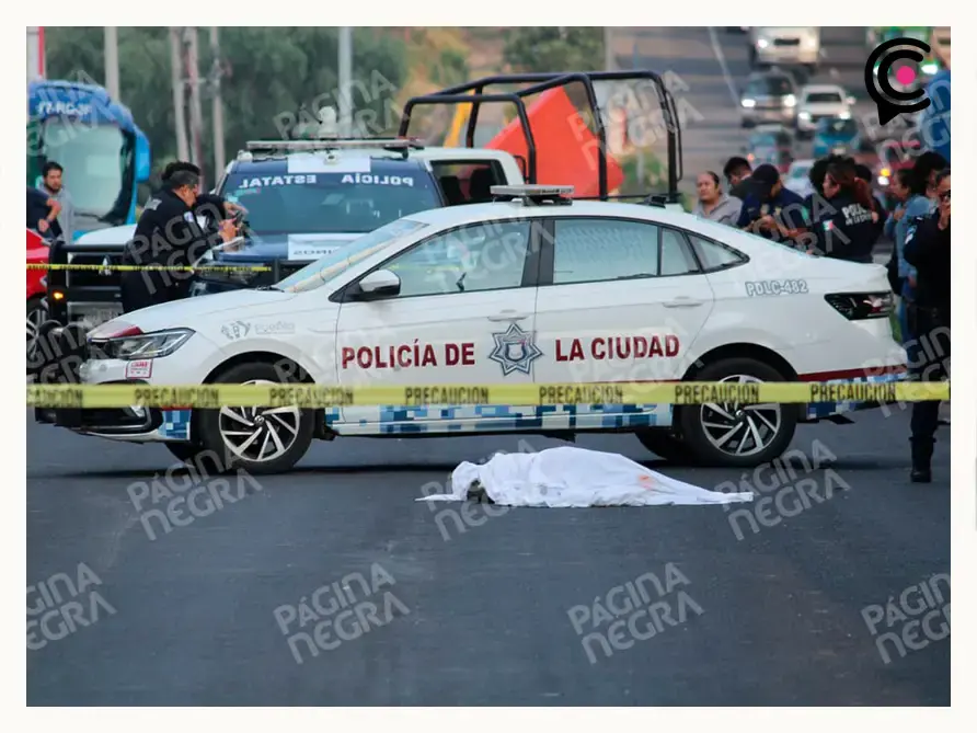 Muere mujer embarazada tras salir proyectada de una moto en la autopista México-Puebla