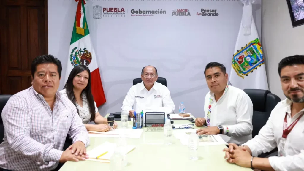 Tecamachalco fortalece trabajo regional en favor de la infraestructura carretera