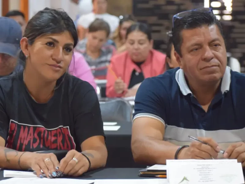 Secretaría de Desarrollo Turístico de Puebla y Ayuntamiento de Zacatlán, imparten capacitación sobre “Distintivo M” a empresas turísticas