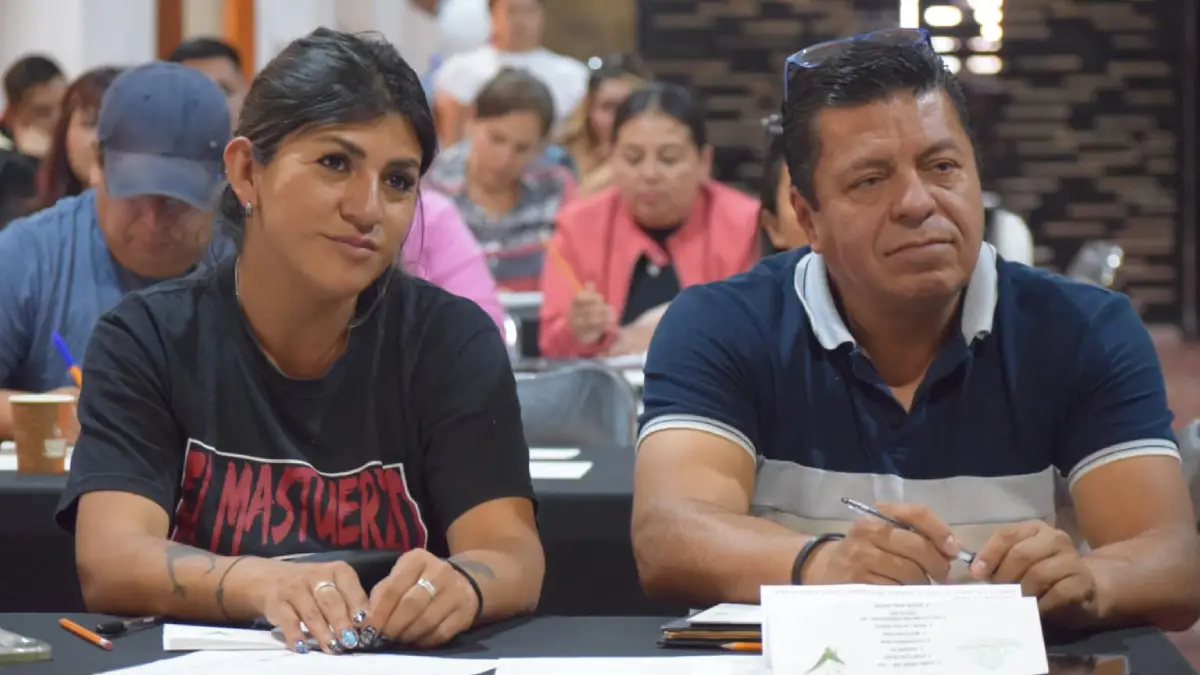 Secretaría de Desarrollo Turístico de Puebla y Ayuntamiento de Zacatlán, imparten capacitación sobre “Distintivo M” a empresas turísticas