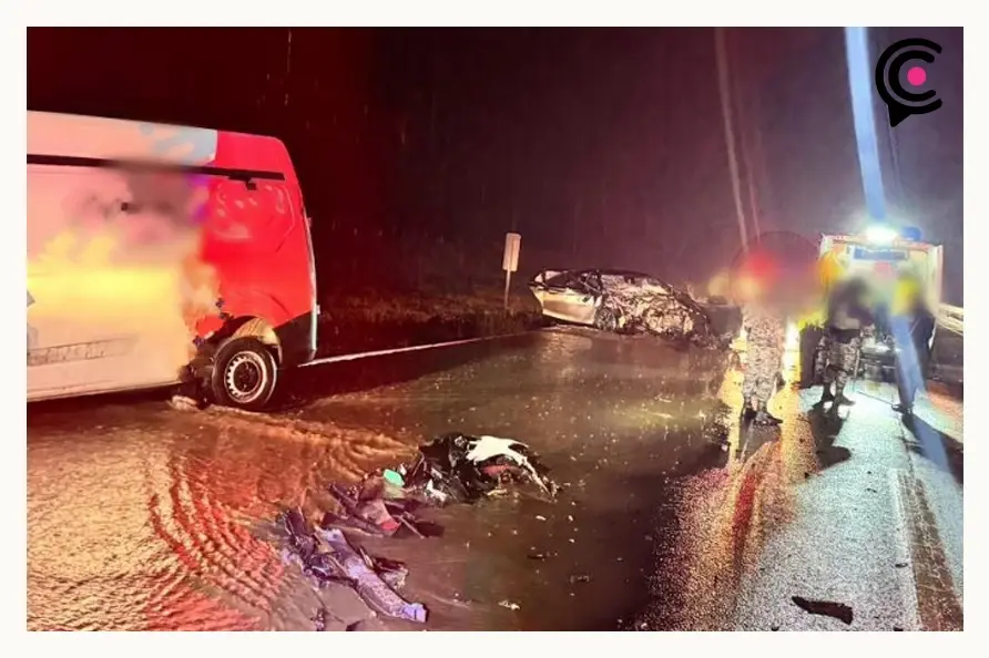 Choque frontal entre dos vehículos dejó tres muertos en la autopista Cuacnopalan-Oaxaca