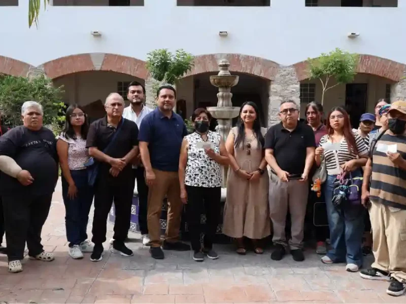 Entregan apoyos oncológicos a familiares de pacientes con cáncer