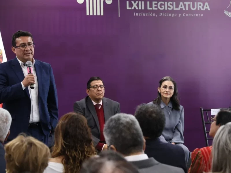 Reconoce Congreso del Estado a Rosalva Loreto López, por su trayectoria académica y defensa del patrimonio cultural