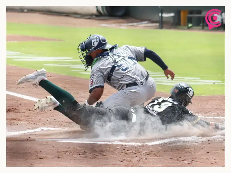 Tigres de Quintana Roo rompe mala racha y evita la barrida ante Pericos de Puebla