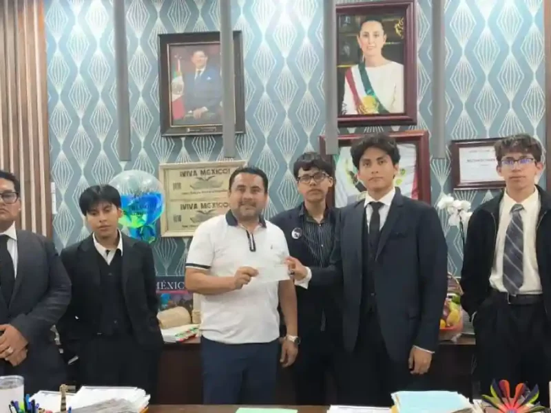 El arte y la cultura se fortalecen en Tehuacán; el presidente Alejandro Barroso entrega apoyo a la rondalla “Los Andariegos” para la adquisición de nuevos instrumentos