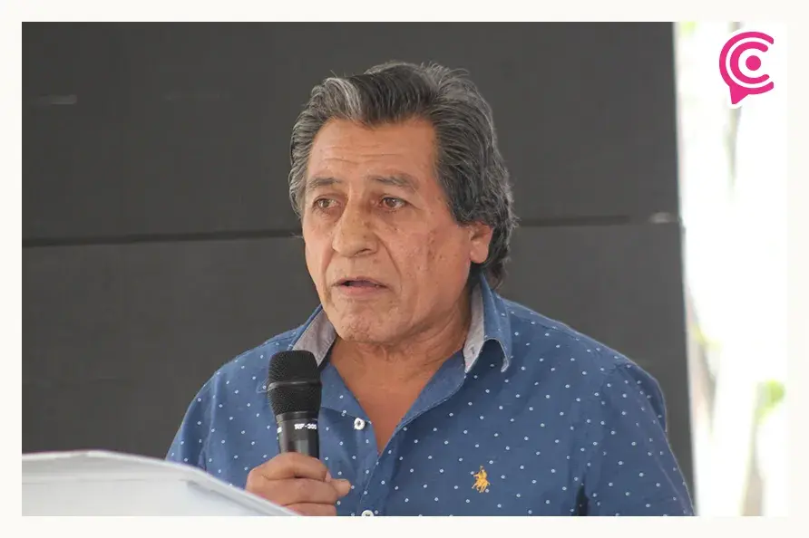 Ayuntamiento de Puebla entrega reconocimiento a los boxeadores Jesús Galicia y Efrén Pinto