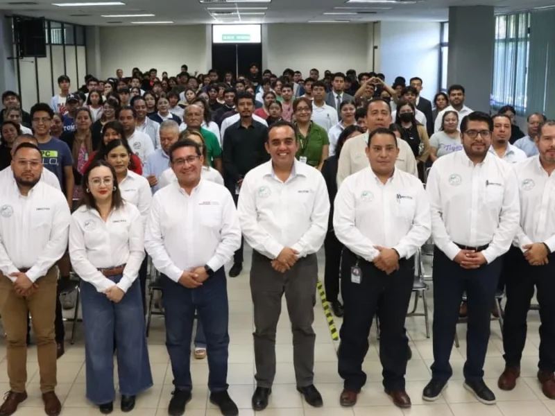 Impulsa Pável Gaspar vinculación con jóvenes de la Mixteca