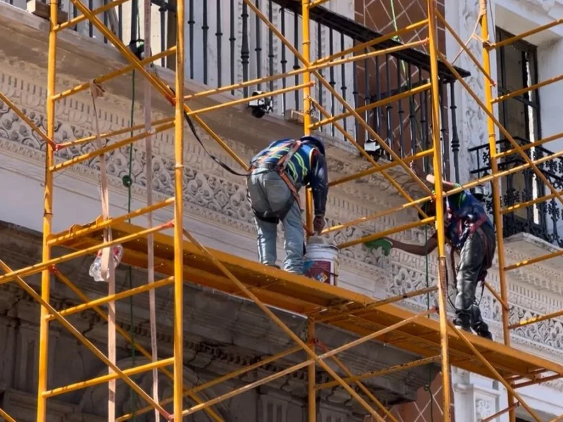Realizan trabajos de rehabilitación en la antigua sede del Congreso 