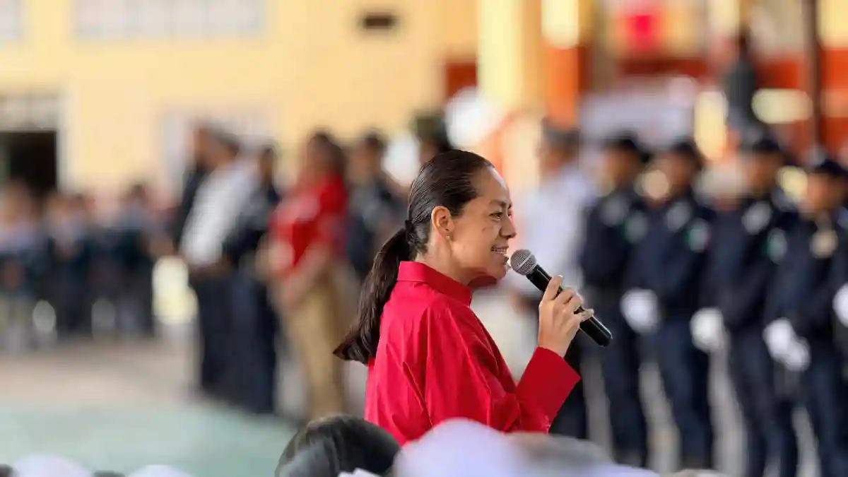 Más obras, mejor educación en Atlixco: Ariadna Ayala inicia construcción de aula