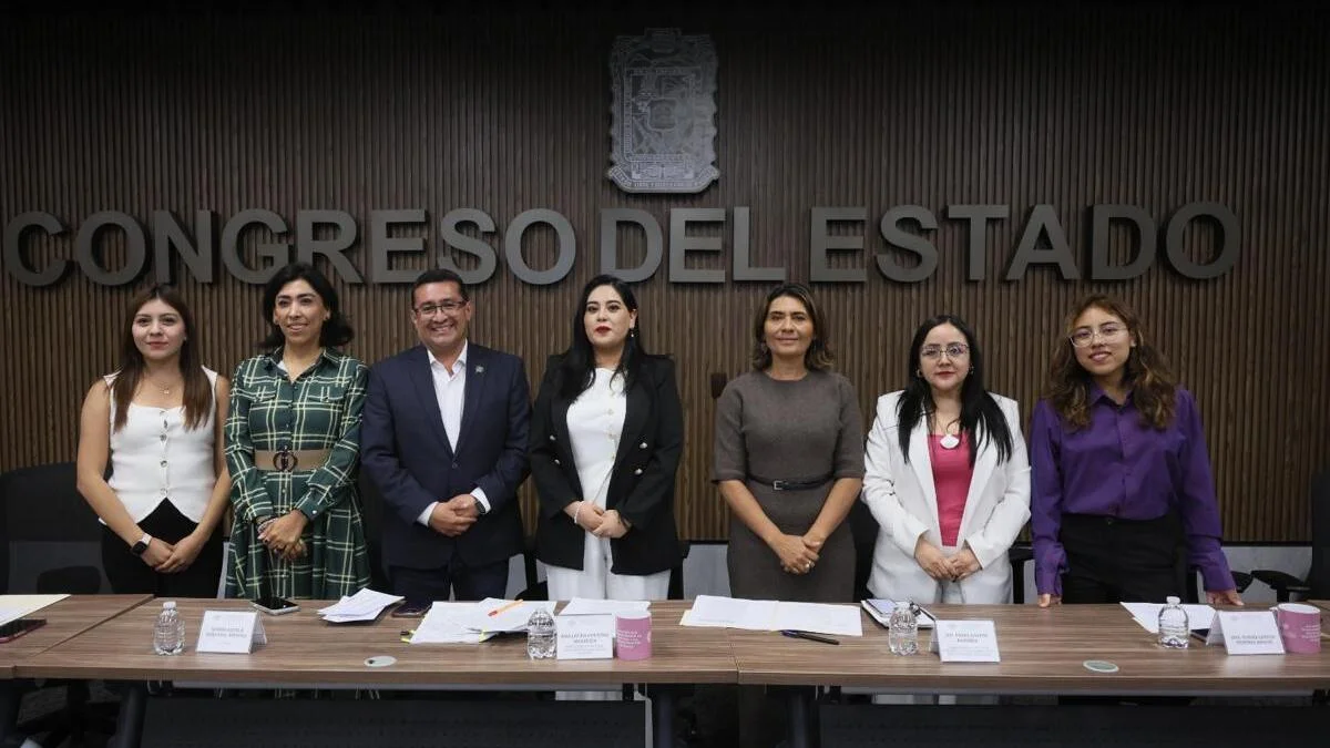 Realizan foro en el Congreso para analizar la participación de las mujeres en la transformación de la justicia y la administración pública 