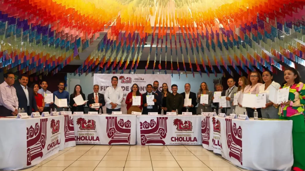 Refuerza Tonantzin Fernández compromiso con la educación superior en San Pedro Cholula