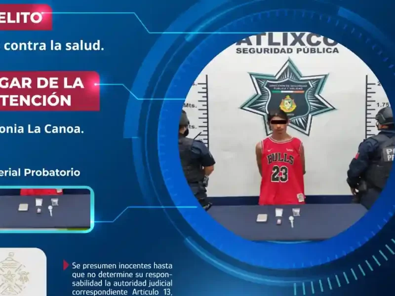 Policías de Atlixco aseguran a persona por delitos contra la salud