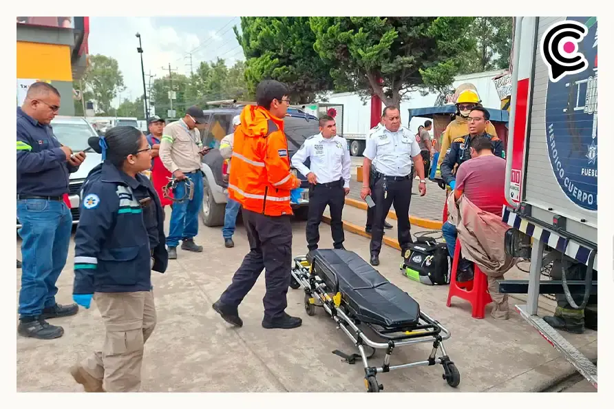 Trabajador resultó lesionado al recibir una descarga eléctrica en San Pablo Xochimehuacan