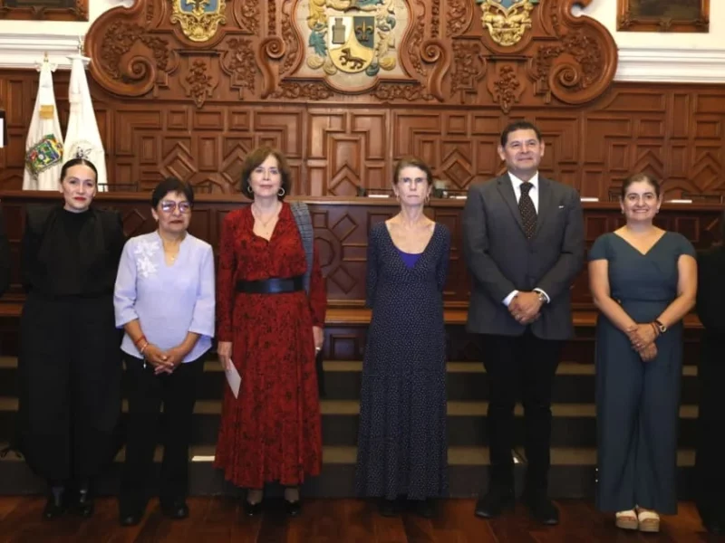 Inauguran en Puebla la cátedra Matilde Montoya, un impulso a las mujeres en la ciencia