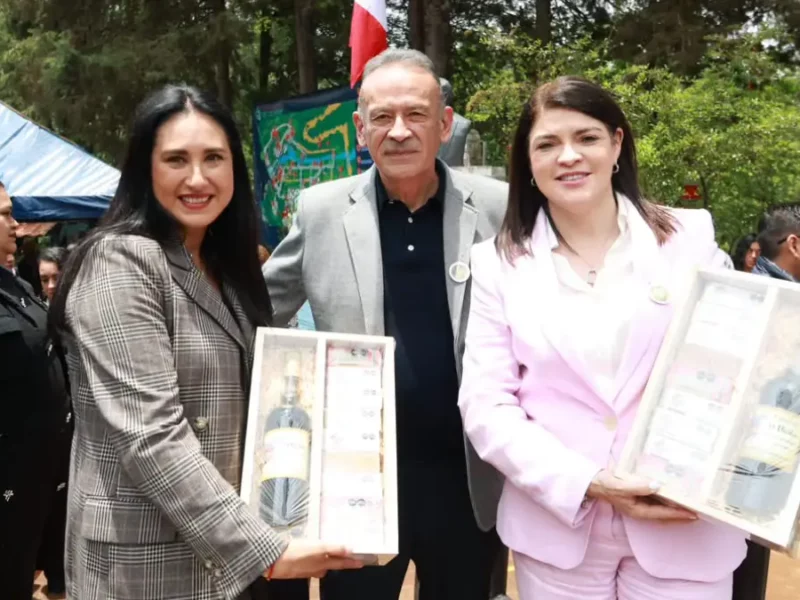Bety Sánchez dignifica y ordena accesos a ecoparques turísticos