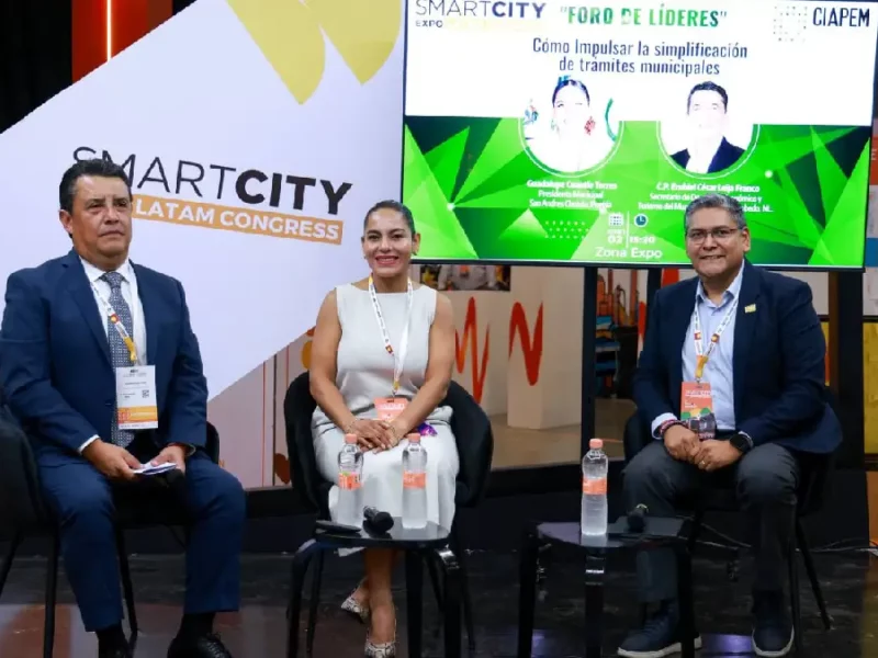 Lleva Lupita Cuautle modelo de Ventanilla Digital a Congreso Smart City LATAM