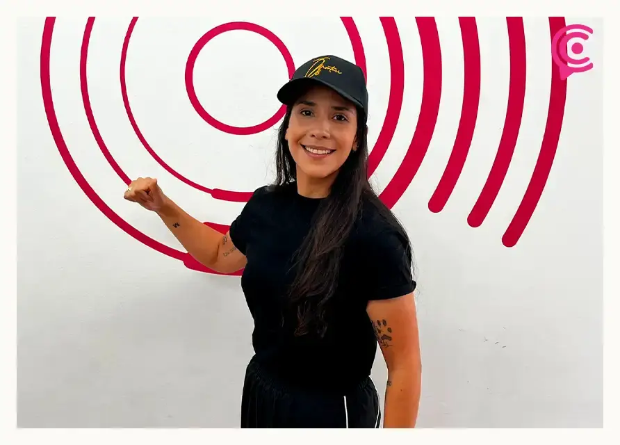 Cari Monteci presenta en Puebla “De Qué Vale”, sencillo pop sobre desamor, entrega y decepción