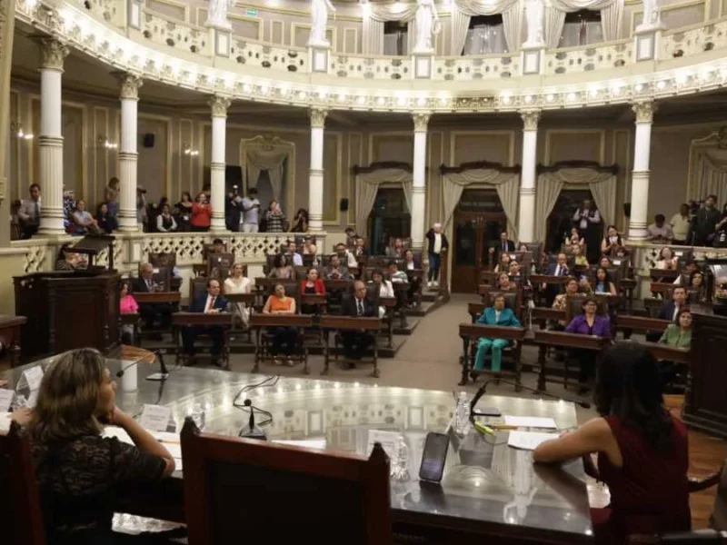 Avanza la rehabilitación del inmueble de la antigua sede del Congreso