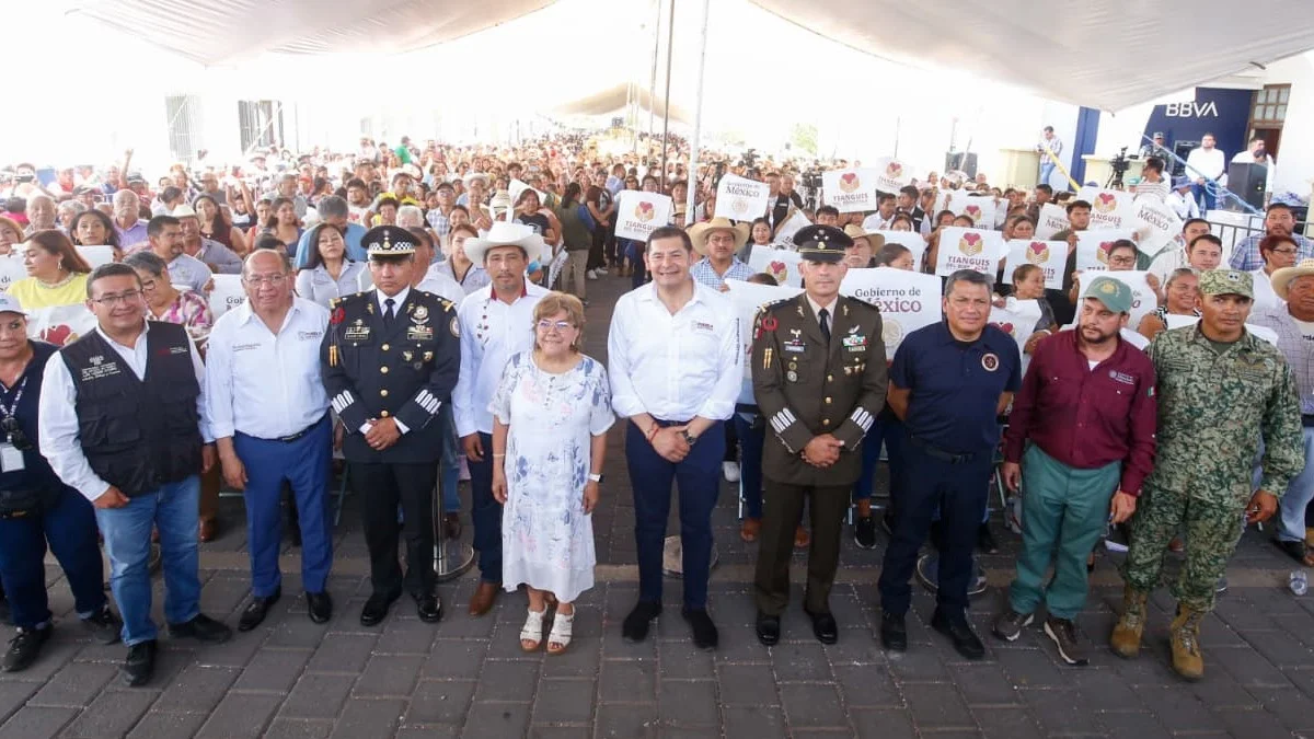 Asiste Pável Gaspar Ramírez al Tianguis de Bienestar, en beneficio de migrantes de la mixteca y sus familias